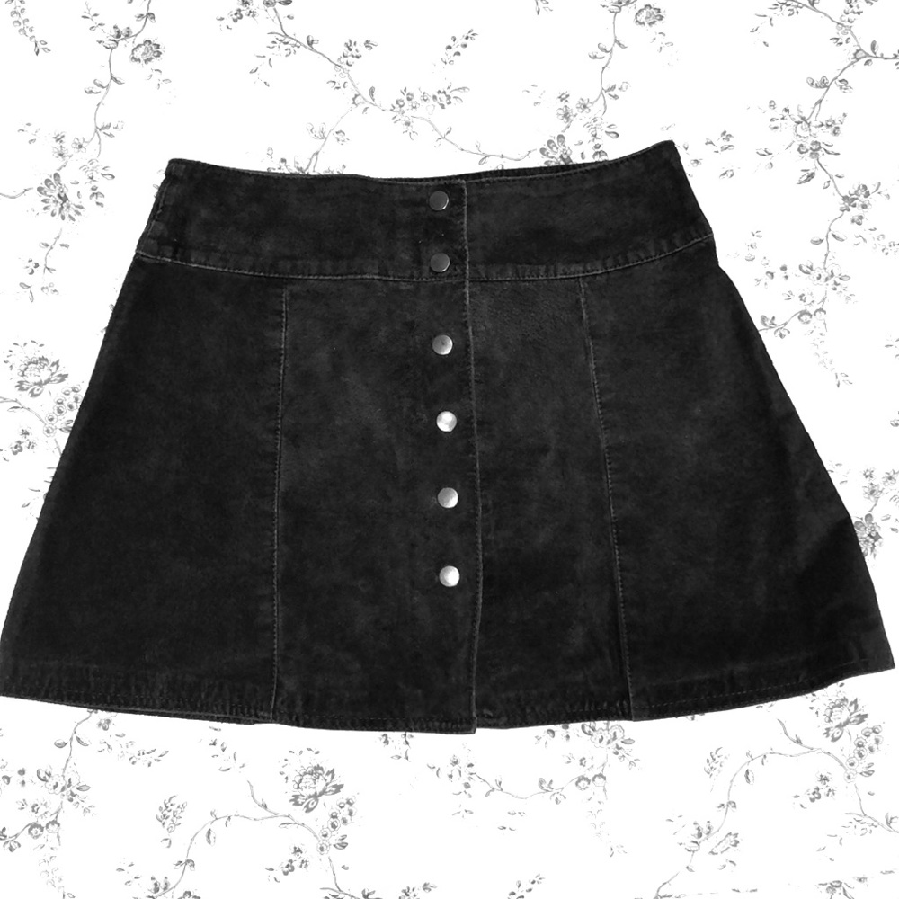 RARE VINTAGE VIAMAX BLACK SUADE LEATHER SKIRT